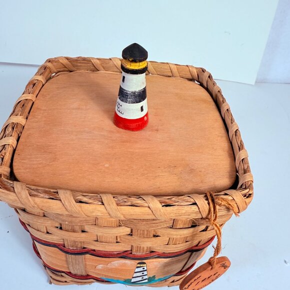 Karen Traub Coastal Wicker Basket Lighthouse Lid VTG Woven Nautical Storage - Picture 13 of 16